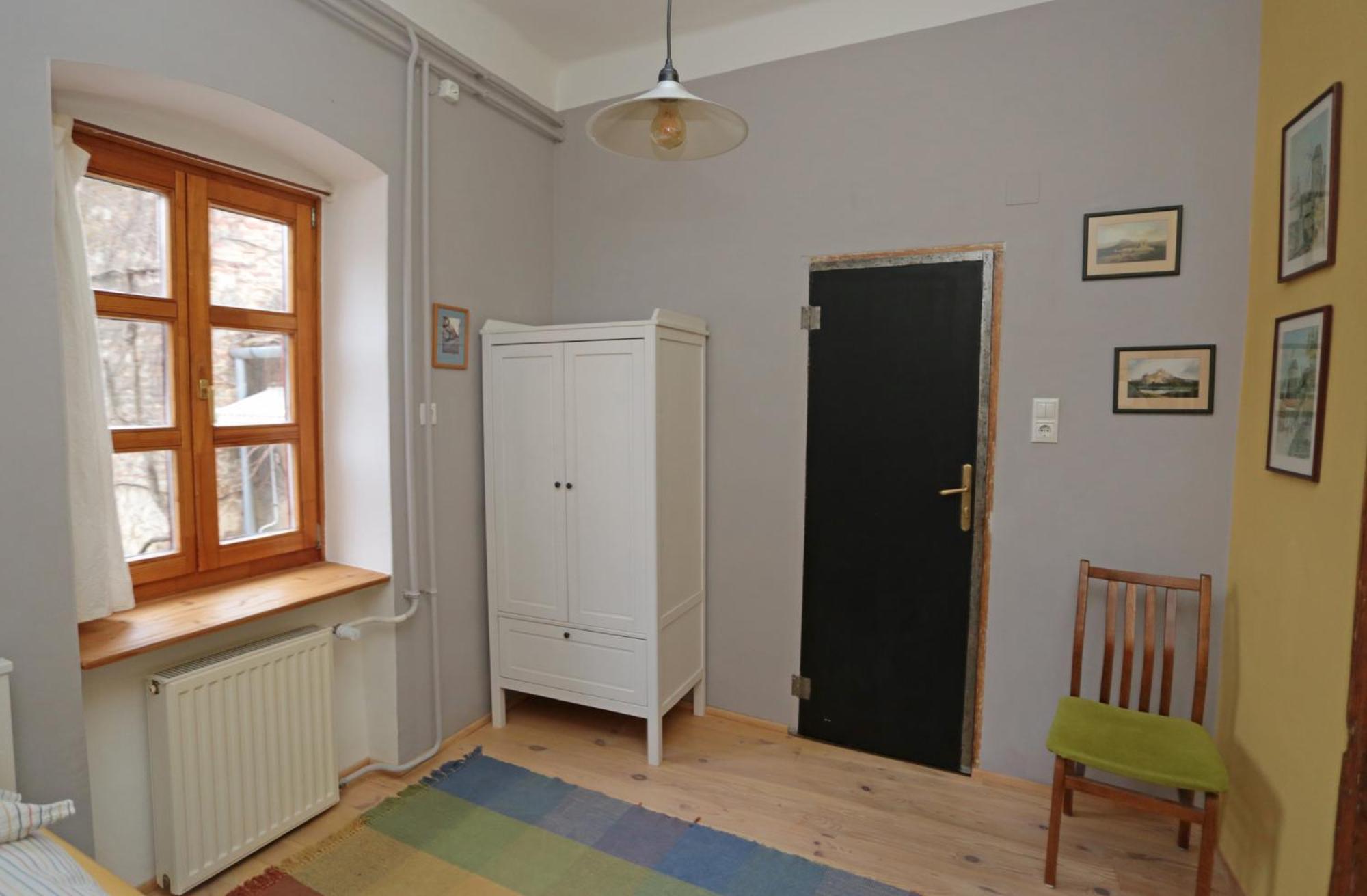 Green Tree Apartment Pécs Esterno foto